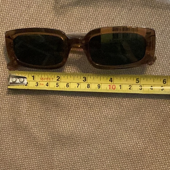 Le Specs Tortoise Shell Sunglasses - Picture 6 of 9